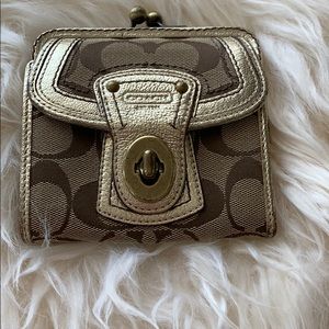 Coach wallet gold edition